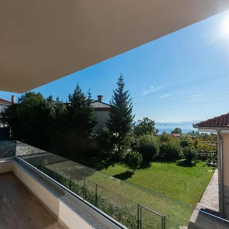 Villa Prenc In - Haus Fuer 6 Personen Matulji